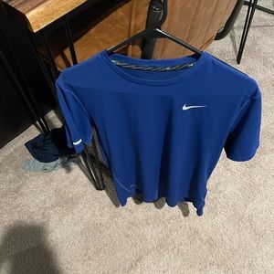 Royal blue Nike dry fit t. Never worn